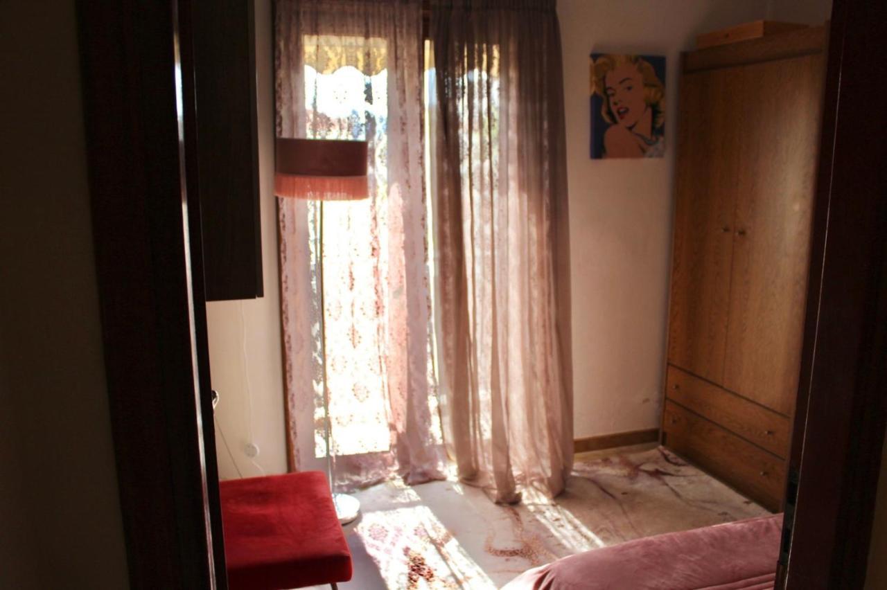 Suiteviewporos กาลาทาส ภายนอก รูปภาพ